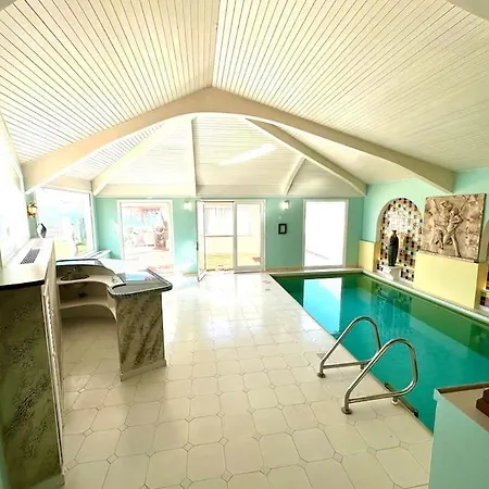 La Perla Exotica Villa